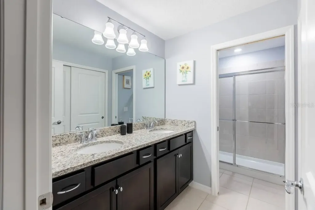 996 Paradise Drive Davenport FL 33897