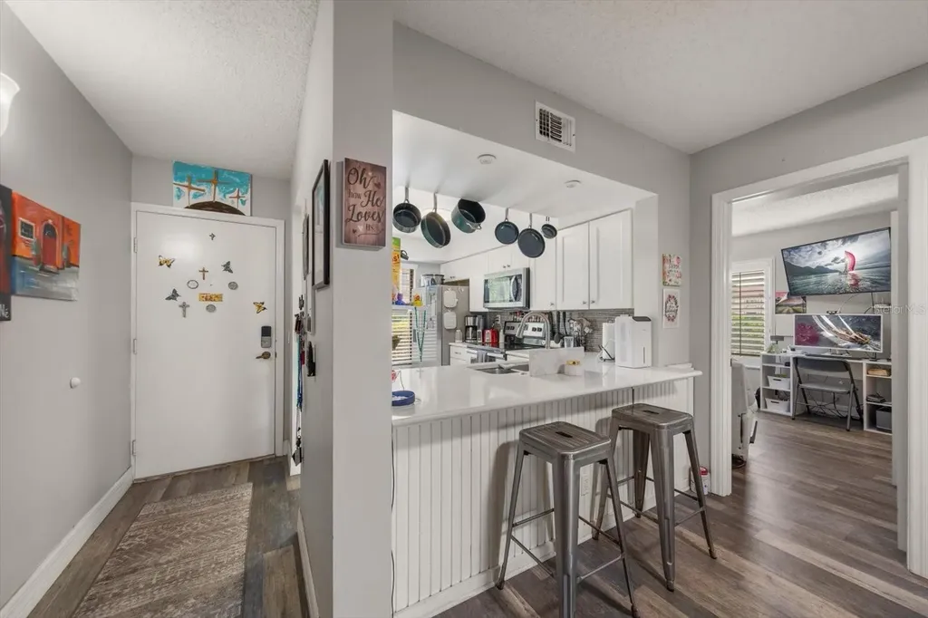 6219 Palma Del Mar Boulevard S St Petersburg FL 33715