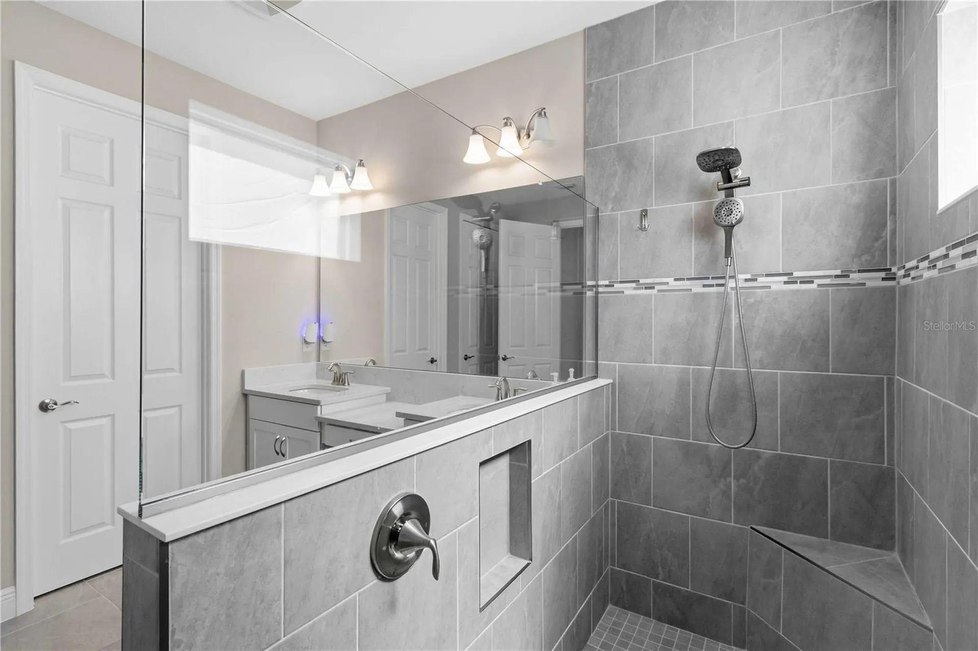 7526 Paradiso Drive Apollo Beach FL 33572