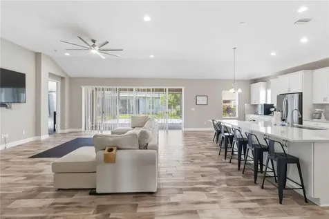 7526 Paradiso Drive Apollo Beach FL 33572