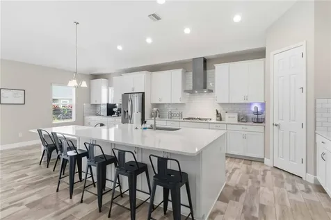 7526 Paradiso Drive Apollo Beach FL 33572