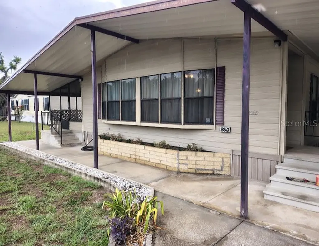 38553 Alston Avenue Zephyrhills FL 33542