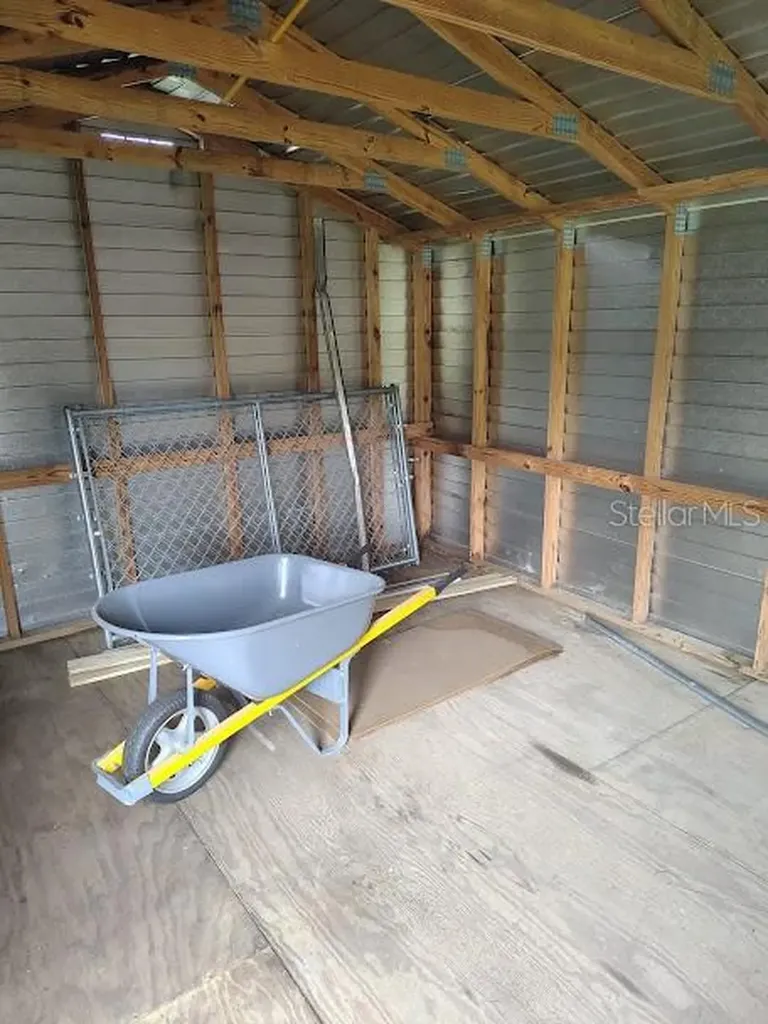 38553 Alston Avenue Zephyrhills FL 33542