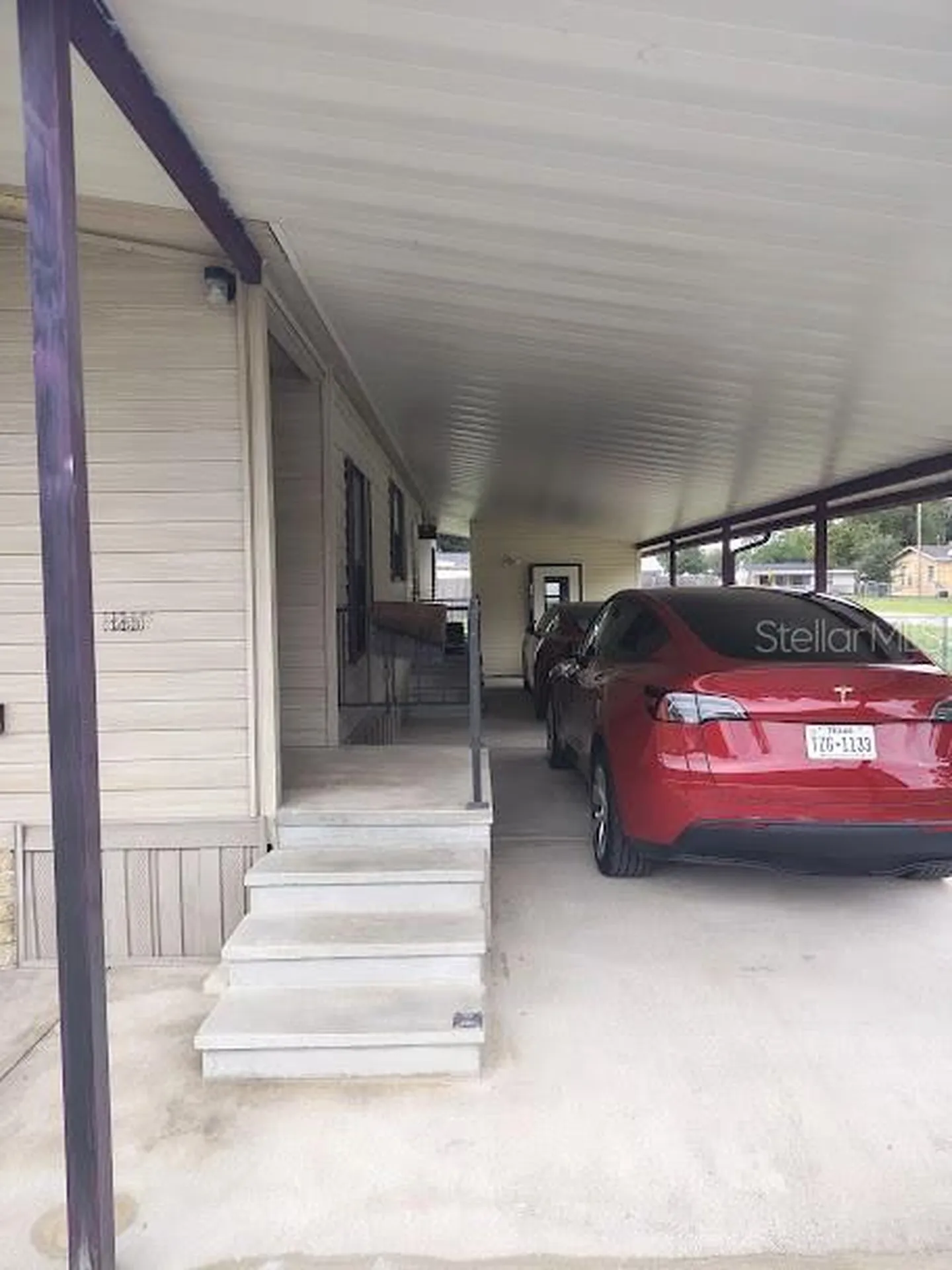 38553 Alston Avenue Zephyrhills FL 33542