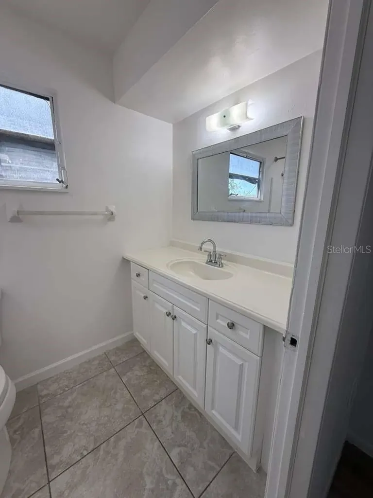 22189 Laramore Avenue Port Charlotte FL 33952