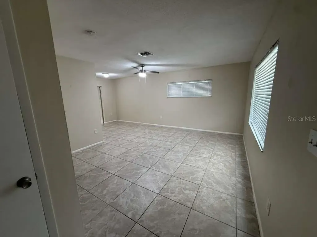 22189 Laramore Avenue Port Charlotte FL 33952