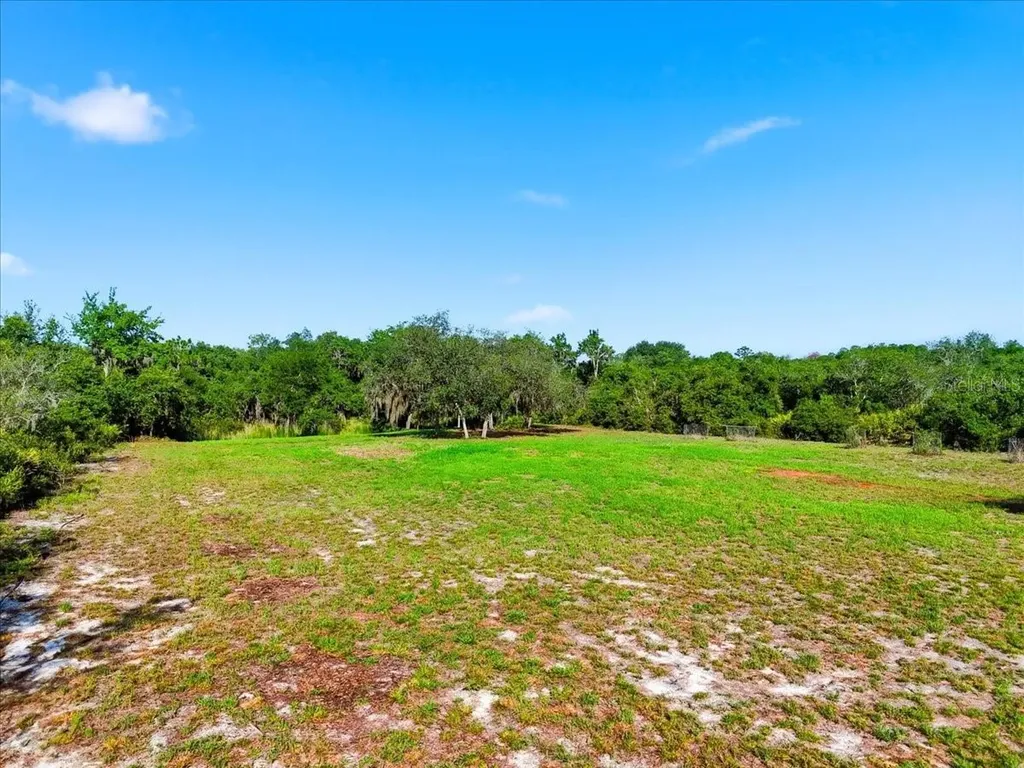 Deer Road Frostproof FL 33843