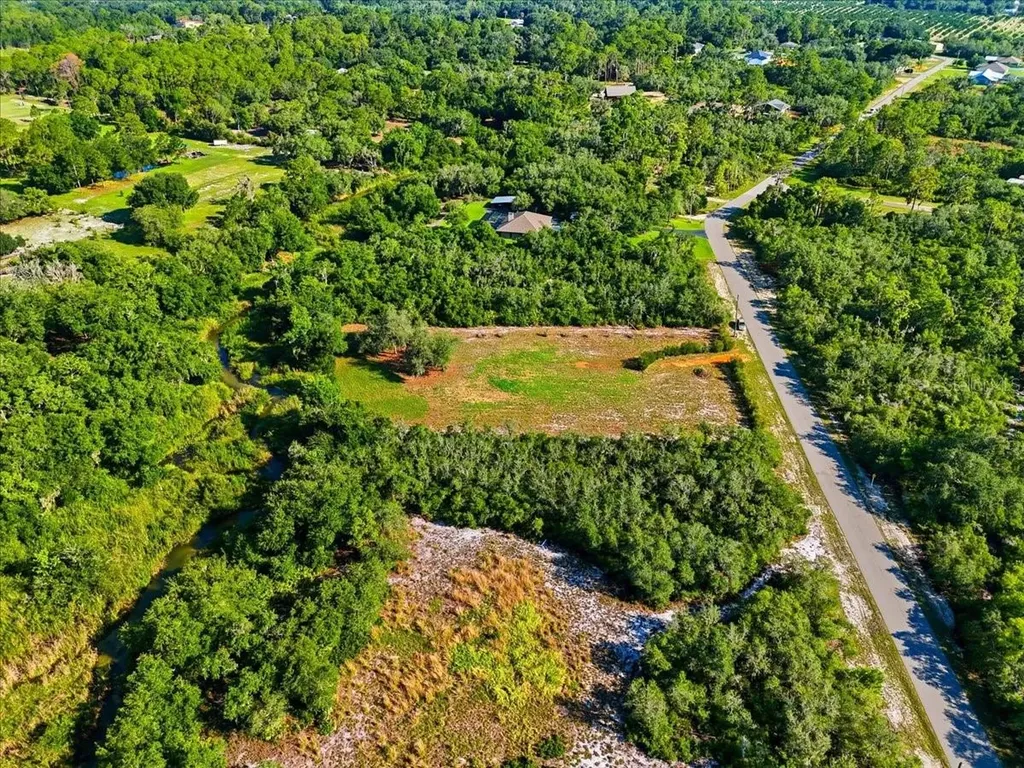 Deer Road Frostproof FL 33843