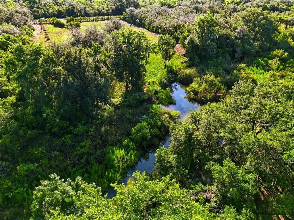Deer Road Frostproof FL 33843