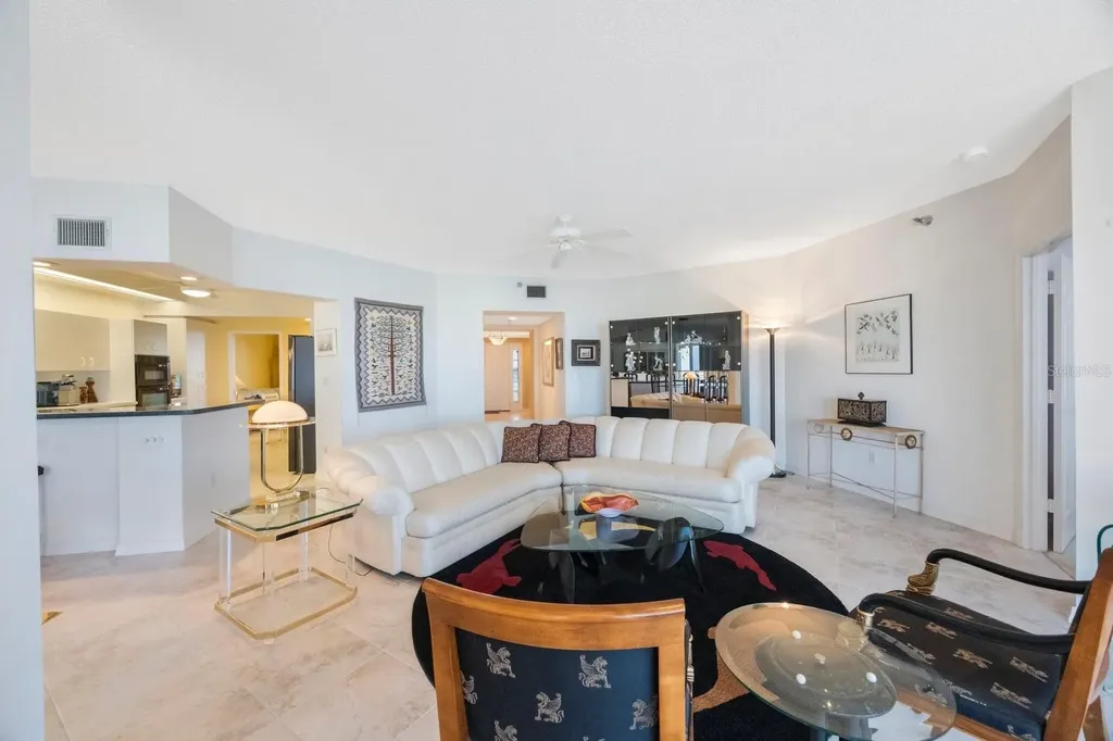 7872 Sailboat Key Boulevard S South Pasadena FL 33707