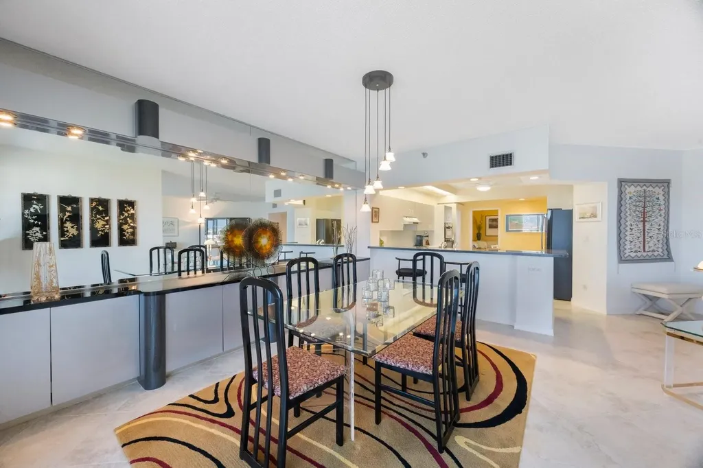 7872 Sailboat Key Boulevard S South Pasadena FL 33707