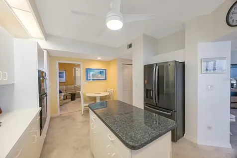 7872 Sailboat Key Boulevard S South Pasadena FL 33707