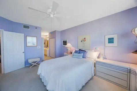 7872 Sailboat Key Boulevard S South Pasadena FL 33707