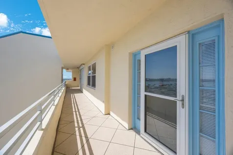 7872 Sailboat Key Boulevard S South Pasadena FL 33707