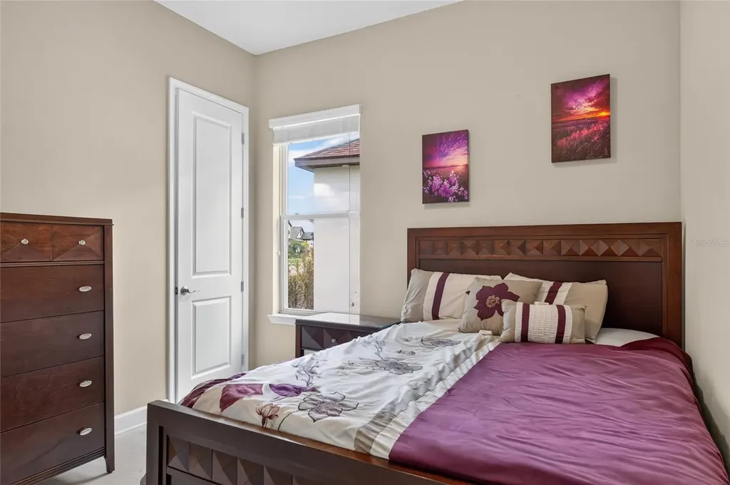 735 116th Court NE Bradenton FL 34212