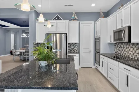 735 116th Court NE Bradenton FL 34212