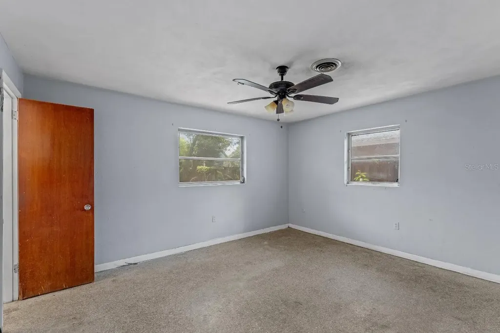 2406 Dellwood Drive Orlando FL 32806