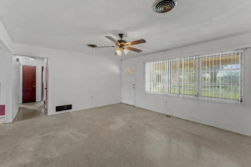 2406 Dellwood Drive Orlando FL 32806