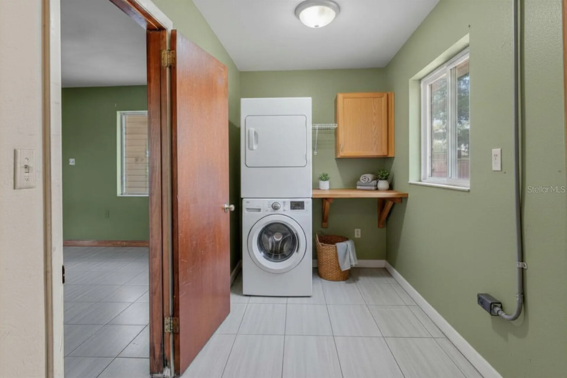 2406 Dellwood Drive Orlando FL 32806