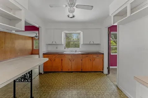 2406 Dellwood Drive Orlando FL 32806