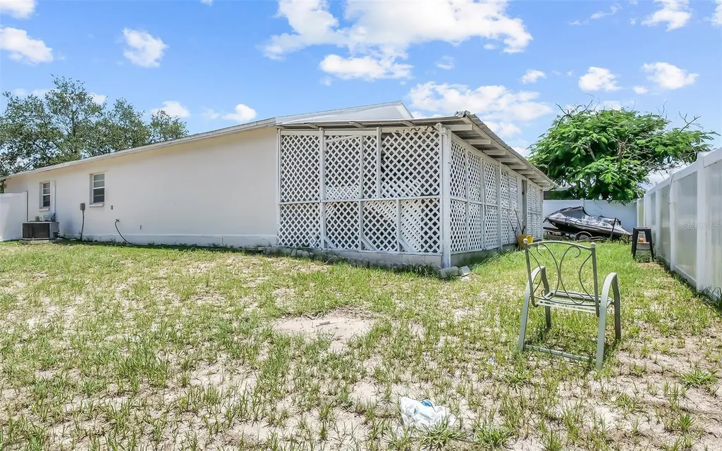 4801 Rock Fish Court Tampa FL 33617
