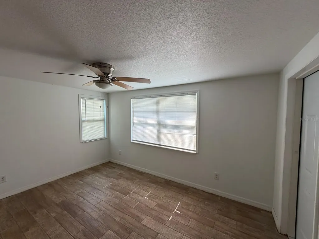 1650 Bold Lane Holiday FL 34691