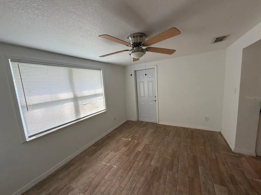 1650 Bold Lane Holiday FL 34691