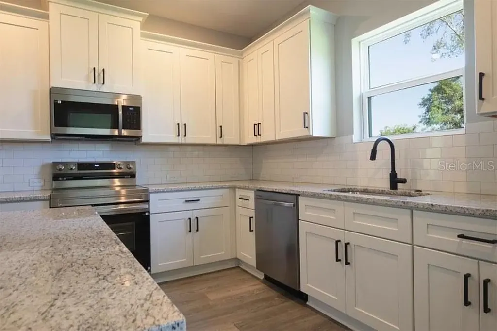 2028 SW 153 Loop Ocala FL 34473