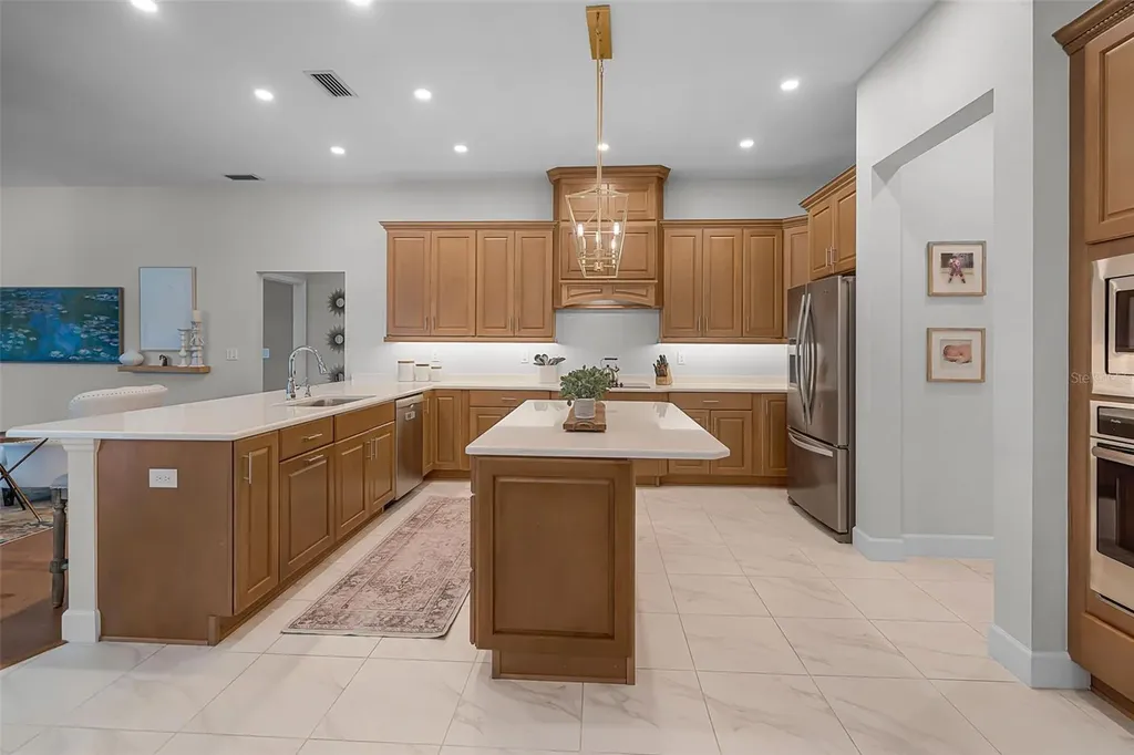 926 John Cressler Drive Seffner FL 33584