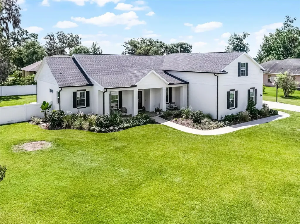 926 John Cressler Drive Seffner FL 33584