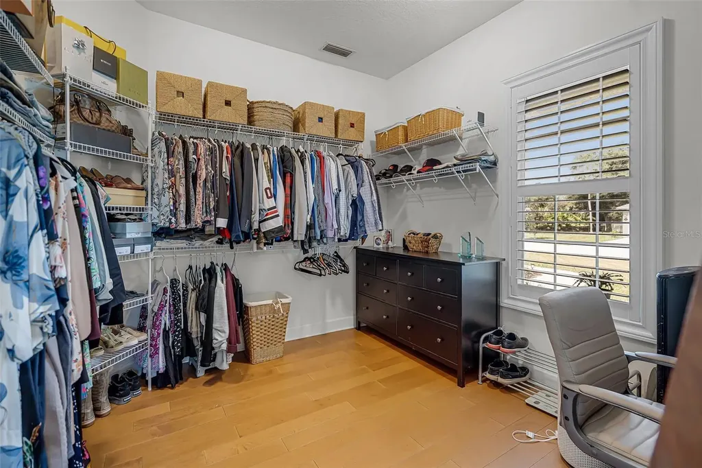 926 John Cressler Drive Seffner FL 33584