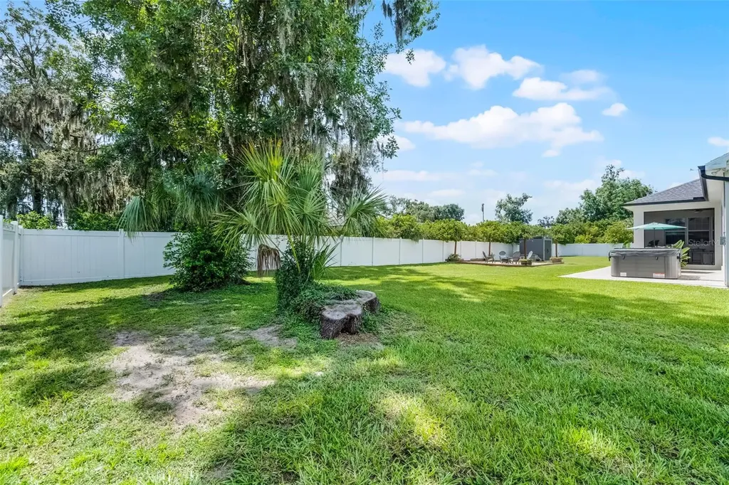 926 John Cressler Drive Seffner FL 33584