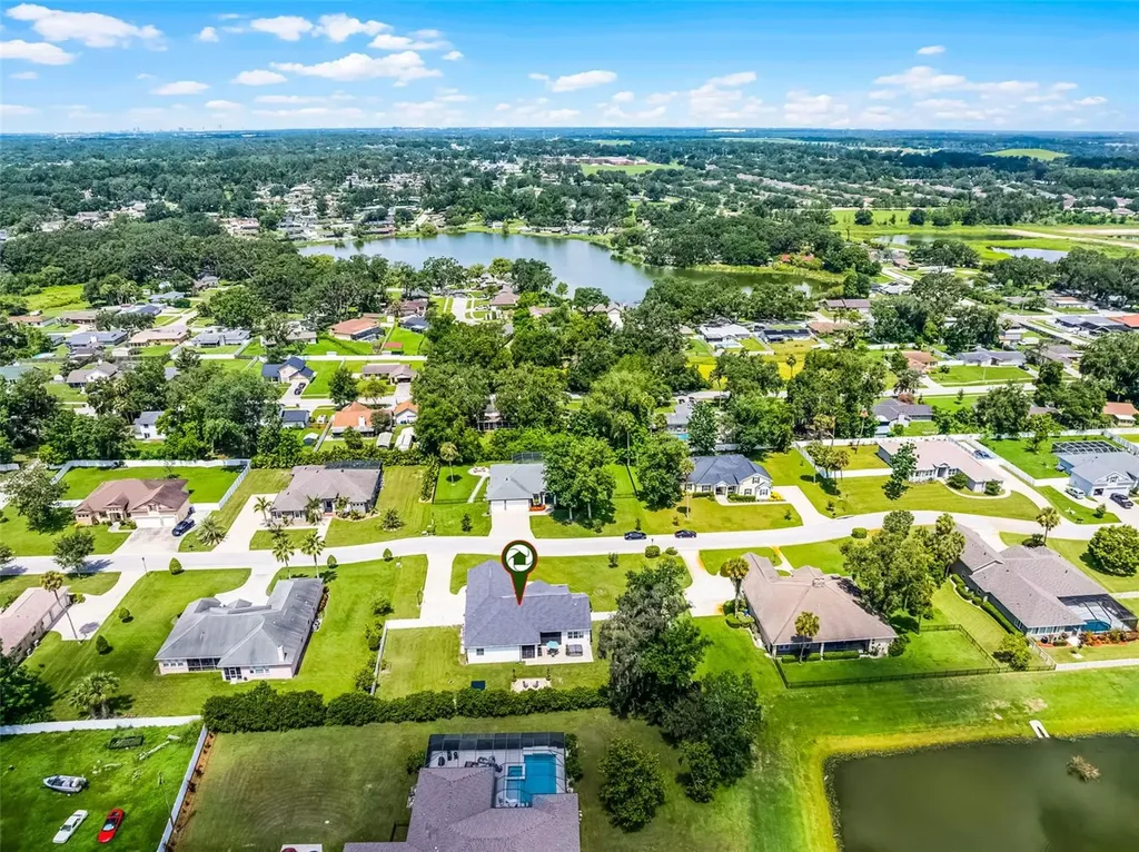926 John Cressler Drive Seffner FL 33584