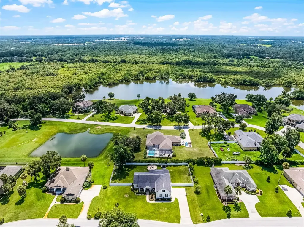 926 John Cressler Drive Seffner FL 33584