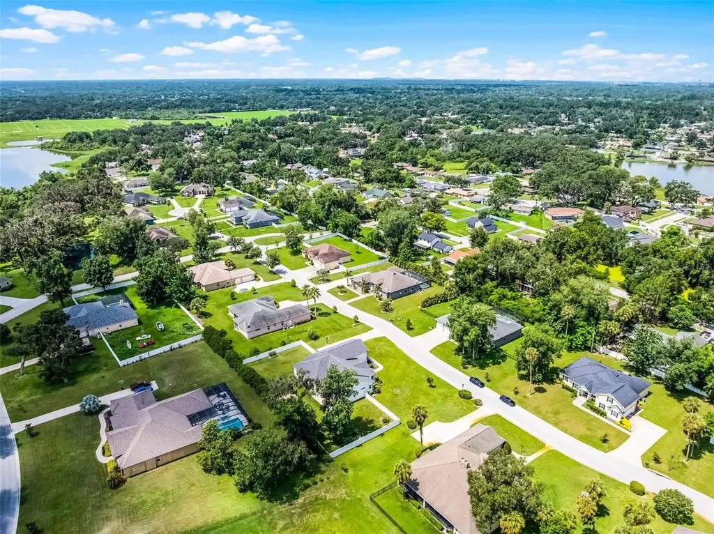 926 John Cressler Drive Seffner FL 33584