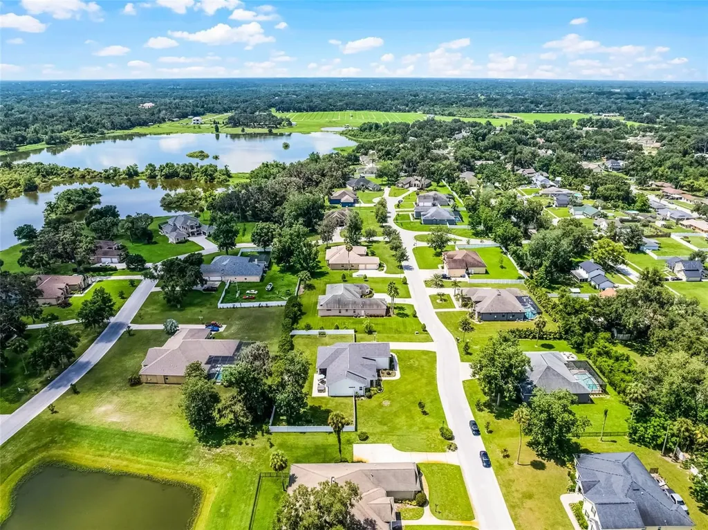 926 John Cressler Drive Seffner FL 33584
