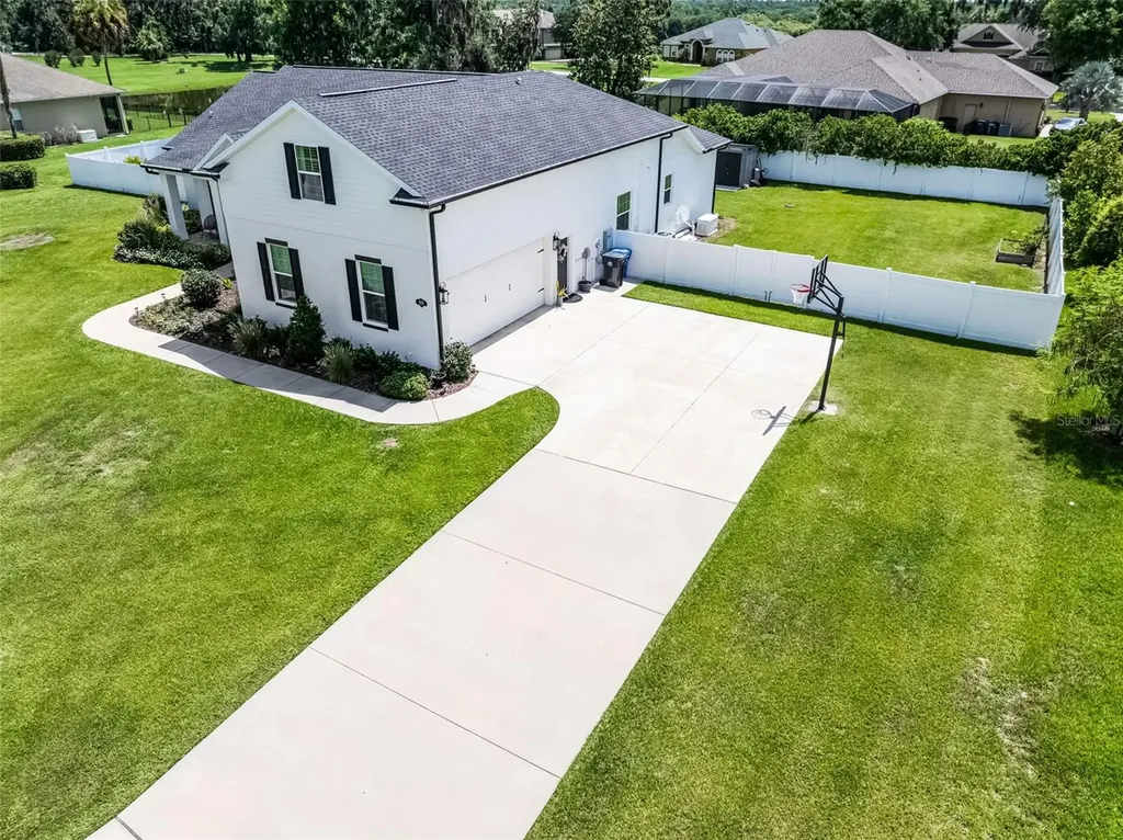 926 John Cressler Drive Seffner FL 33584