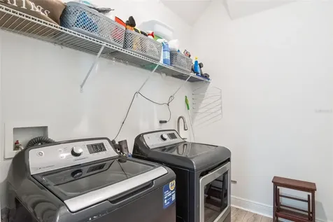 6839 Bridgman Street Orlando FL 32827