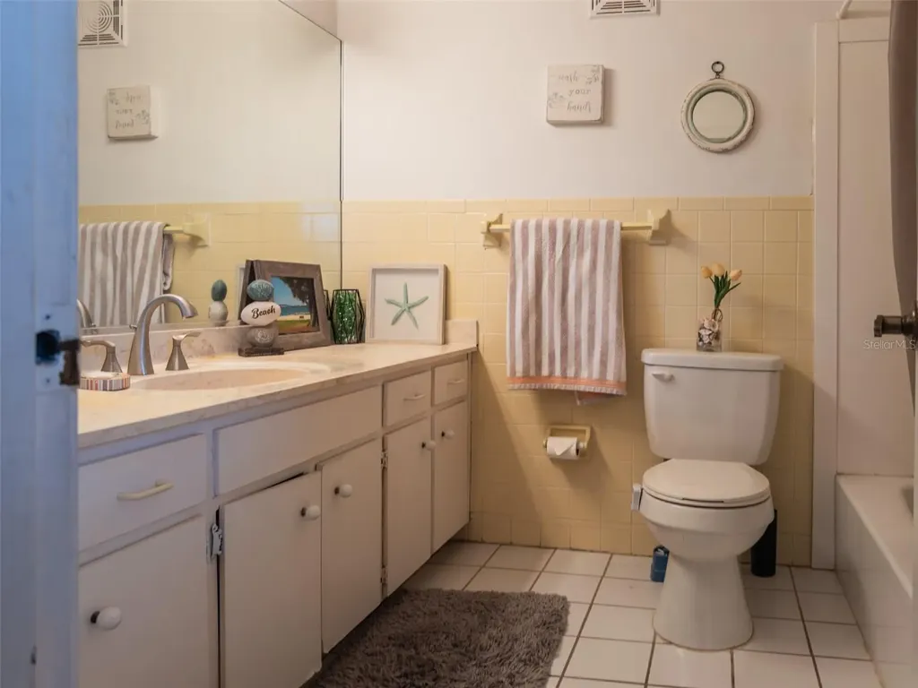 2446 NE 7th Street Ocala FL 34470