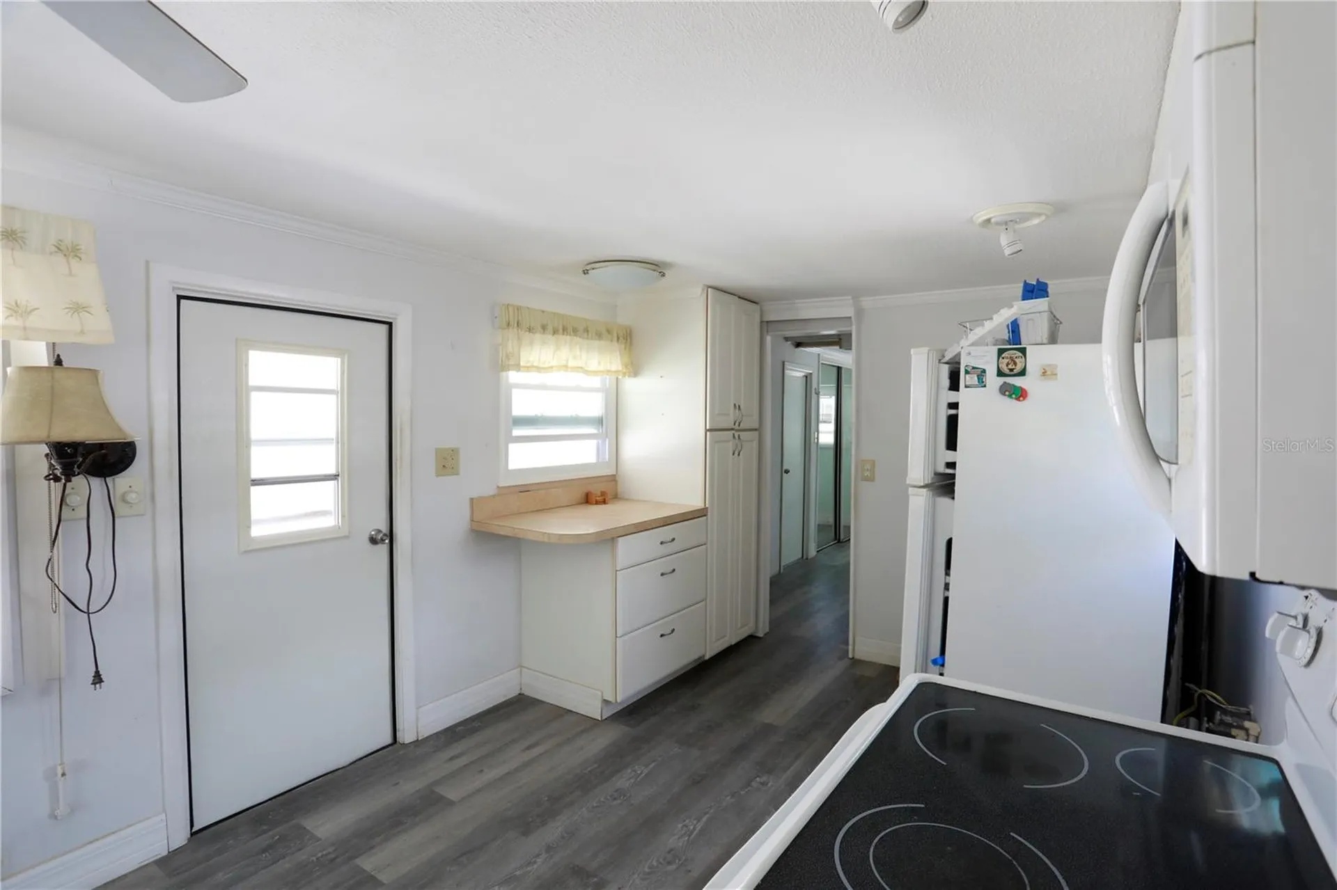 2295 N Beach Road Englewood FL 34223