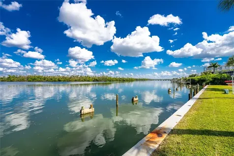 2295 N Beach Road Englewood FL 34223