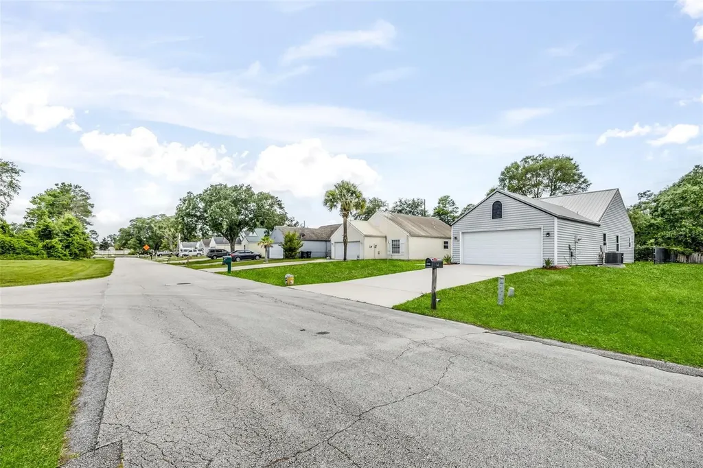 17 Wood Ash Lane Palm Coast FL 32164