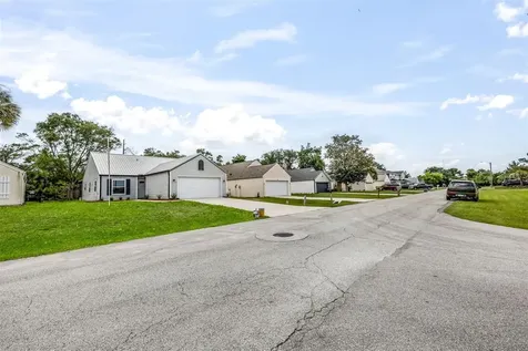 17 Wood Ash Lane Palm Coast FL 32164