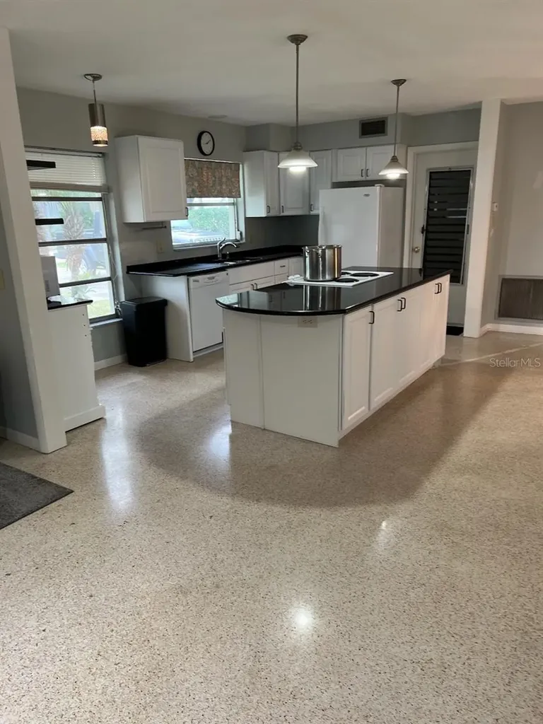 2245 Cedar Drive Dunedin FL 34698