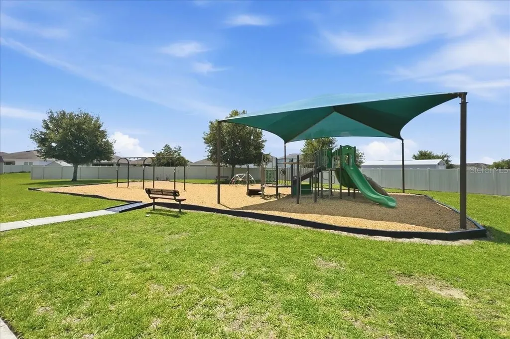 446 Hamlet Loop Davenport FL 33837