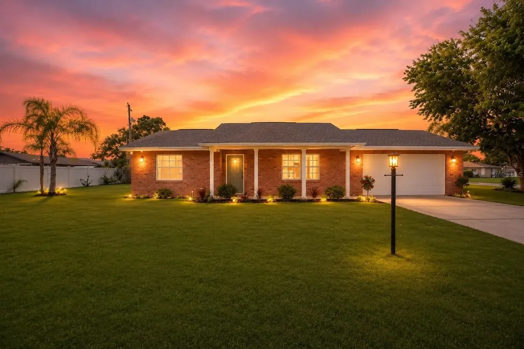 849 Alexander Avenue Deltona FL 32725