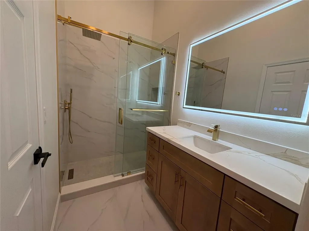 11215 Crystal Glen Boulevard Orlando FL 32837