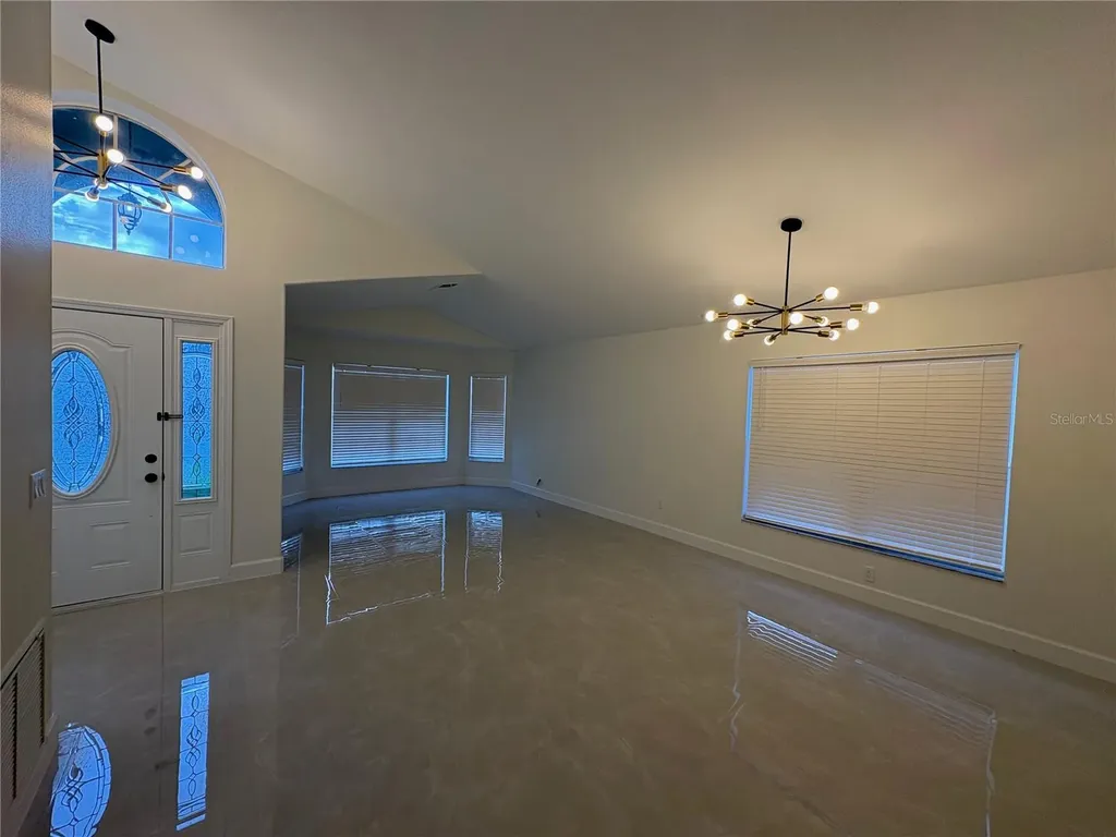 11215 Crystal Glen Boulevard Orlando FL 32837