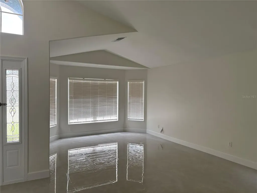 11215 Crystal Glen Boulevard Orlando FL 32837
