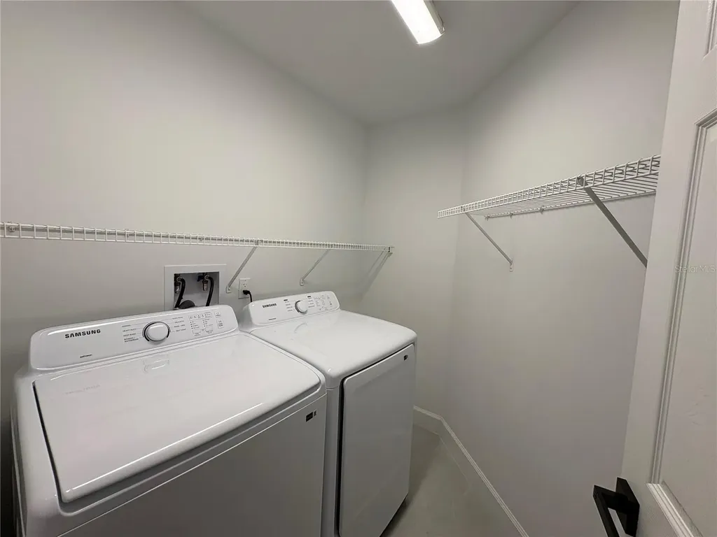 11215 Crystal Glen Boulevard Orlando FL 32837